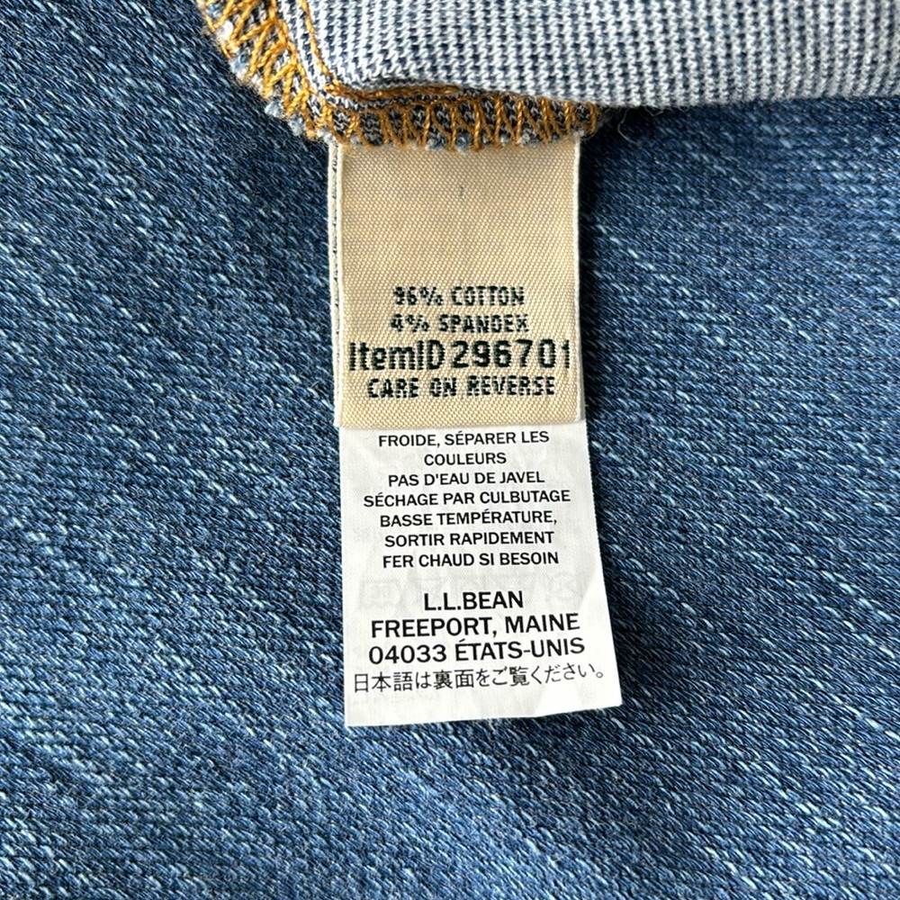 LL Bean Women’s Blue Jeans XL - Picture 5 of 8